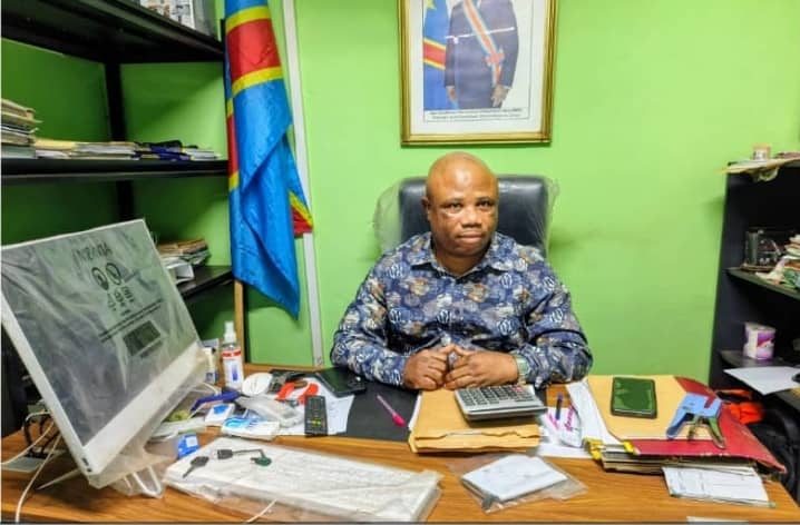 Zongo : Latho Ngansaki Mokoko salue et applique la décision du gouverneur sur l’assainissement portuaire